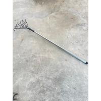 ราคา คราดตะกาวมือเสือ คราดตะกุย คราดมือเสือ คราดมือเสือพร้อมด้าม คราดหญ้า (10245574392)