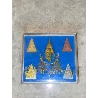 ราคา พระสมเด็จนางพญา ชุดเนื้อผง 7 สี เฉลิมพระชนมพรรษา 6 รอบ สภาผู้แทนราษฎรจัดสร้าง พ.ศ. 2547 (27502196694)