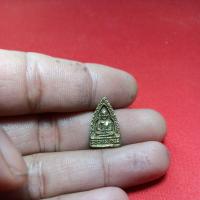 ราคา เหรียญหล่อหลวงพ่อเงินไม่ทราบที่หลังยันต์ (48900150275)