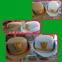 ราคา หมวกข้าราชการหญิงตราครุฑปักดิ้นทอง พร้อมถุงใส่หมวก (6753241432)