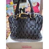 ราคา กระเป๋า Miu miu มือสองหนังแท้ (24917931687)
