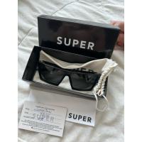 ราคา แว่นกันแดด Super สีดำ ของแท้ 100% มือสอง (25486885751)