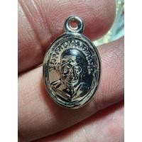 ราคา พระสวย ตรงรูป เหรียญหลวงปู่ทวด เล็ก หลังหลวงพ่อทิม สภาพสวยเดิมๆ (28851198795)