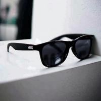ราคา แว่นตา MATA VANS | แว่นกันแดด SPOLI 4 BLACK GLOSSY ดั้งเดิม 100% (41872034746)
