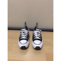 ราคา รองเท้าผ้าใบหนังสีดำมือ 2 spris ทรง converse ล่าสุด ไซส์ 37 ยาว 23.5 ซม. (12714289988)