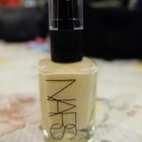 ราคา NARS sheer glow foundation (975853990)
