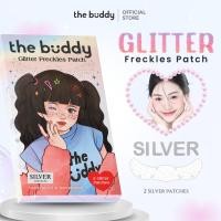 ราคา The Buddy - Glitter Freckles Patch สีเงิน (Silver Speckles) แผ่นแปะกลิตเตอร์สำหรับแต่งหน้า กันน้ำ กันเหงื่อ 2 แผ่น/กล่อง (27918364955)