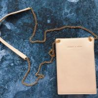 ราคา กระเป๋า charles&keith แท้ ส่งฟรีค่า (2399249290)