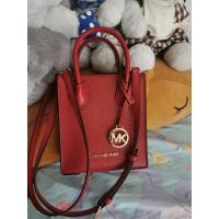ราคา มินิครอสบอดี้ michael ​kors​ สีแดงเรดไวน์ (23550287723)