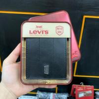 ราคา Levi;s กระเป๋าสตางค์ผู้ชาย 31LP220Z07 สีดํา NS RN 129919 (24079087491)