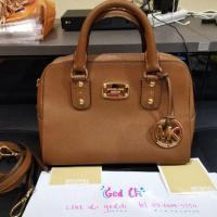 ราคา Michael Kors Small Satchel Luggage Saffiano Leather ของแท้ มือสอง (7936930420)