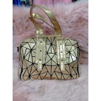 ราคา กระเป๋า มือ 2 แบรนด์ Bao Bao ของแท้ (5688987994)