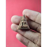 ราคา 00590 พระนางพญา เนื้อดิน หลวงพ่อมุ่ย วัดดอนไร่ จ.สุพรรณบุรี (28362929726)