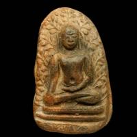 ราคา พระเปิมลำพูน เนื้อดิน พระโบราณอายุ 1,000 ปี ติดหน้าติดตาชัด พุทธคุณหลักล้าน สภาพสวยมาก หายาก e15-2 (27728892991)
