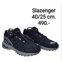 ราคา รองเท้ามือสอง Slazenger 40/25 cm. (24501586654)