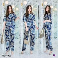 ราคา JK14093 Set #สาวอวบ เสื้อโอเวอร์ไซส์+กางเกงขายาว ลายกราฟฟิก (6967647017)