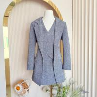 ราคา [NITTAYA] D2811 ชุดเซต3ชิ้น เสื้อคลุมสูทแขนยาวเสื้อกั๊กคอวีกระดุมหน้า+กระโปรงแต่งกระเป๋ามีซับใน เรียบหรู ใส่ออกงาน ทำงาน (41874083944)