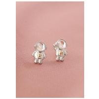 ราคา ต่างหูเจาะหูสไตล์นักบินอวกาศ ทำจากเงินสเตอร์ลิงและมูนสโตน (40273795843)