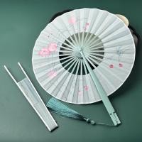 ราคา พัดจีน พัด แบบพับได้ ลายภาพวาดดอกบัว สไตล์จีน พัดผ้าไหม. พัดไม้ไผ่ พัดจีนดั้งเดิม พัดจีน (22368577300)