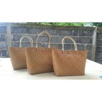 ราคา กระเป๋าสานจากกระจูด "ใบใหญ่" (2289089799)