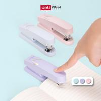 ราคา เครื่องเย็บกระดาษ Deli รุ่น E0402F ที่เย็บกระดาษสีมาการอง เย็บได้ 25-30 แผ่น (3 สี ชมพู/ฟ้า/ม่วง) (6117153099)
