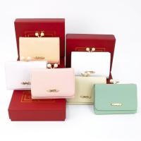 ราคา ST.JAMES กระเป๋าสตางค์หนังแท้/กระเป๋าสตางค์ใบสั้น แบบ 3 พับ ปิ๊กแป๊กประดับไข่มุก รุ่น PLUM (มี 6 สี) | กระเป๋าผู้หญิง (21478371973)