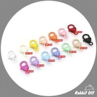 ราคา ตะขอ ก้ามปู คอหมา รูปหัวใจ เคลือบสี ขนาด 1.4 x 2.6 ซม. (แพ็ก 2 ชิ้น) (7692912276)