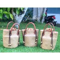 ราคา กระเป๋าสานกระจูด ทรงถังเก๋ๆ (1982898062)