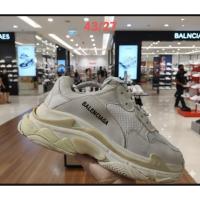 ราคา Balenciaga Triple S รองเท้าผ้าใบมือสอง 43/27cm สภาพ 8/10 (26185793355)