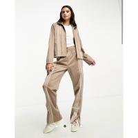 ราคา Adidas airport set ชุดเซ็ต Adidas (26966608711)