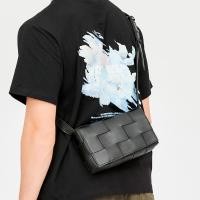 ราคา กระเป๋าสะพายข้าง หนังPU สีดำ ลายสาน เหมาะสำหรับคนที่ชอบขนาดกะทัดรัด สไตล์ Retro Indy (29452671854)