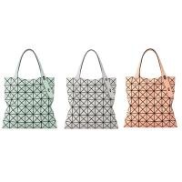 ราคา BaoBao prism 7x7 (ขนาดเล็กกว่า6x6) metallic & Frost ของใหม่ แท้100% (1878147112)