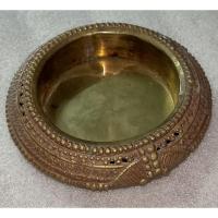 ราคา ที่เขี่ยบุหรี่ทองเหลือง (23471484046)