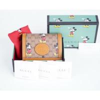 ราคา Gucci x Disney Card Case Wallet Mini GG Supreme Mickey Mouse (29613619037)