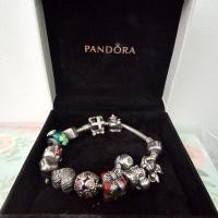 ราคา สร้อยข้อมือ Pandora sz19 พร้อมชาร์ม หายาก12ชิ้น แท้ทุกชิ้น (29876023905)