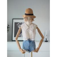 ราคา เสื้อครอปคอบัวกระดุมเม็ดเดียว เสื้อลูกไม้สีครีมแขนกุดมือสอง สภาพดีรูปถ่ายจากสินค้าจริงA23 (23984265161)