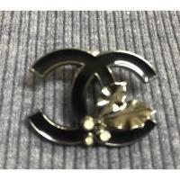 ราคา Chanel brooch เข็มกลัดชาแนล แท้ มือสอง (7633563048)