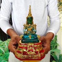 ราคา NMT8 พระแก้วมณีโชติ พระแก้วประจำวันเกิด สีฟ้า หน้าตัก3นิ้ว งานเรซิ่นปิดทอง บูชาเสริมดวงชะตาโชคลาภเงินทอง (22350393593)