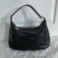 ราคา Used Furla Vintage Leather hobo bag มือสองของแท้ (11234654234)