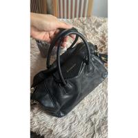 ราคา กระเป๋าสะพายใบใหญ่ หนังแท้ สีดำ (43013667413)