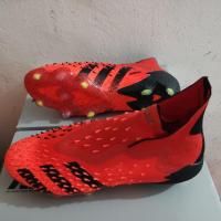 ราคา ♞,♘Adidas Predator Freak+ FG SIZE:36-45 รองเท้าฟุตบอล ไม่มีเชือกผูก สําหรับผู้ชาย (24613140691)