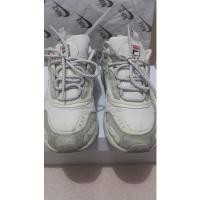 ราคา Fila ฟิล่า size 38.5 รองเท้าผ้าใบมือสองของแท้ ผู้หญิง เด็กโต ใส่เที่ยวทำงาน สภาพ 80-90% (13797335482)