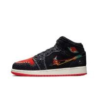 ราคา Nike Air Jordan 1 Mid SE "Siempre Familia" Mid Top Retro Sneakers GS Black (27557794169)