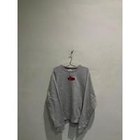 ราคา เสื้อสเวตเตอร์ Nike สีเทา งานปักสีแดง สภาพดีมาก (26679214404)