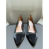 ราคา รองเท้าสน้นสูง lyn around สีดำกำมะหยี่ (42365176339)