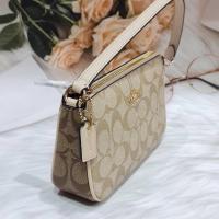 ราคา กระเป๋าสตางค์และกระเป๋าคล้องมือ COACH รุ่น NOLITA 19 WITH LINEAR QUILTING(มือสองเจ้าของขายเองค่ะ) (22267588805)