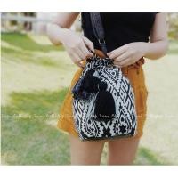 ราคา กระเป๋าผ้าทอลายทรงขนมจีบ​ แต่งพู่ handmade (5878887035)