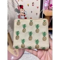 ราคา ✅ของแท้⭐️Charles & Keith Beige Boxy Pineapple Wallet มือสอง ของแท้ (24122956064)