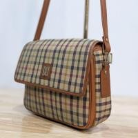 ราคา กระเป๋าผ้า DAKS London มือสอง แบรนด์แท้ 100% สายหนังแท้ Vintage style (25561274626)