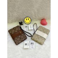 ราคา COACH กระเป๋าคล้องมือ1ซิป COACH F58035 CORNER ZIP WRISTLET (IME74) (17688988130)